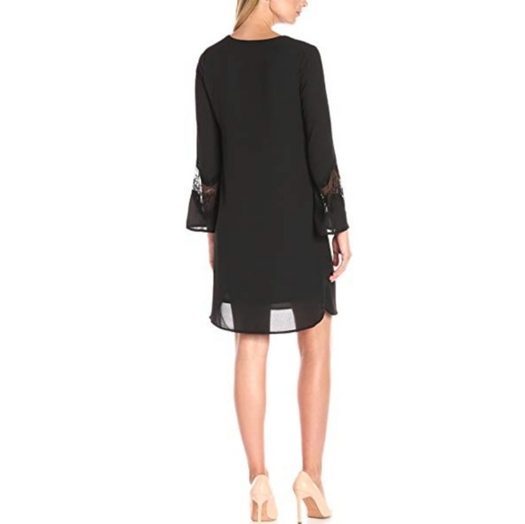 🛍 💜 Lace Sleeve Shift Dress - Picture 6 of 6